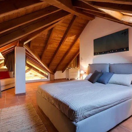 Sleeps 8 Pool Air Con Wifi Vila *