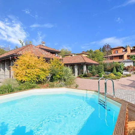 Vila Sleeps 8 Pool Air Con Wifi