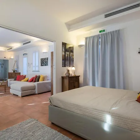 Vila Sleeps 8 Pool Air Con Wifi *