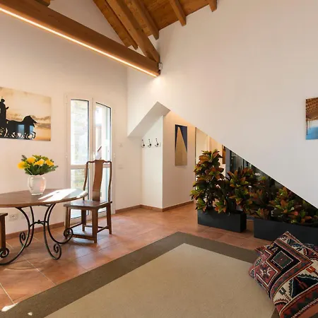 Vila Sleeps 8 Pool Air Con Wifi
